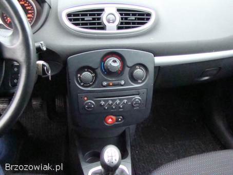 Renault Clio III 1,  6 16V benz 2006
