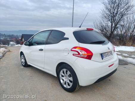 Peugeot 208 2013