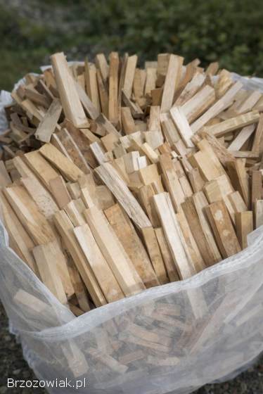 Drewno rozpałkowe bukowe – suche,  bez kory,  20 kg,  wysyłka cała polska