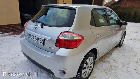 Toyota Auris 2.  0D4D 126KM 2011
