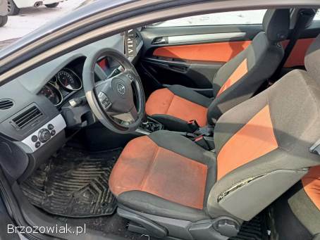 Opel Astra 1.  7CDTI 101km 06 2006