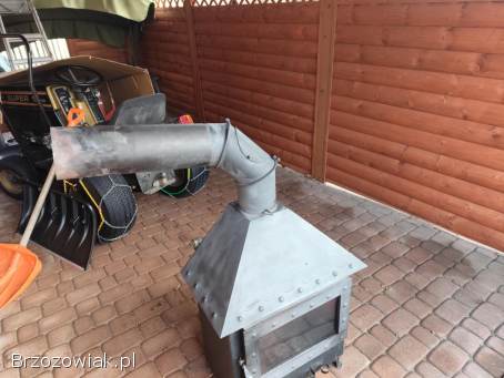 Kominek z płaszczem wodnym.