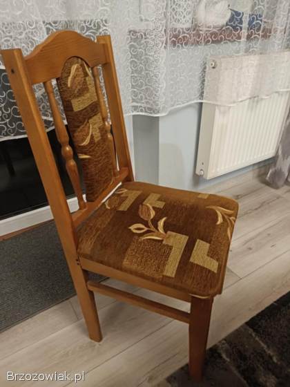 Drewniane krzesła