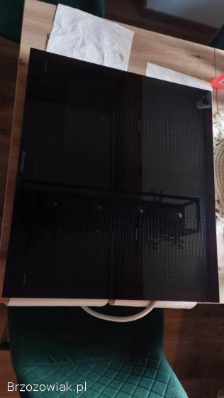 Sprzedam płytę indukcyjną Hisense