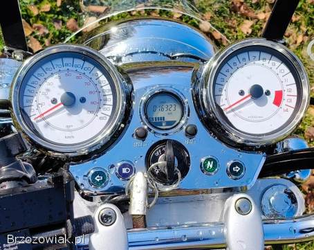 Hyosung Aquila GV 2015