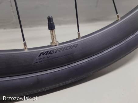 Komplet obręcze koła Merida Expert SL II 28 wraz z oponami Maxxis
