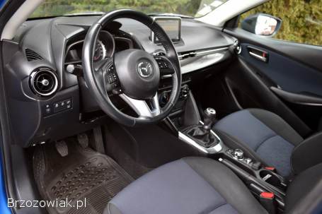 Mazda 2 2015