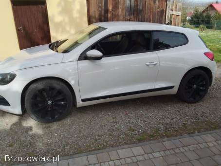 Volkswagen Scirocco 2.  0 tdi 2010