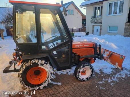 Ciągnik rolniczy AGRIA 4800 plus pług do odśnieżania Sanok