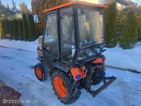 Ciągnik rolniczy AGRIA 4800 plus pług do odśnieżania Sanok