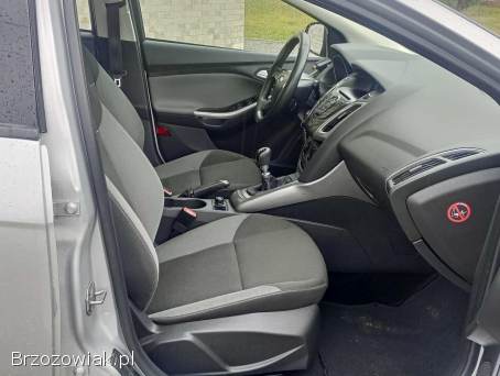 Ford Focus Mk3 1,  6 zadbany  2011