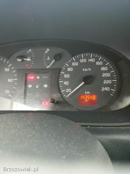 Renault Megane 1.  6 benzyna  1999