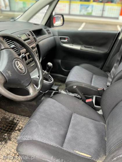 Toyota Corolla Verso 2002