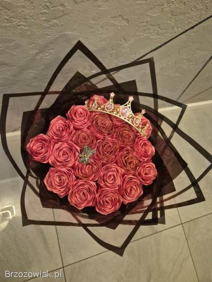 Bukiet ze wstążki satynowej