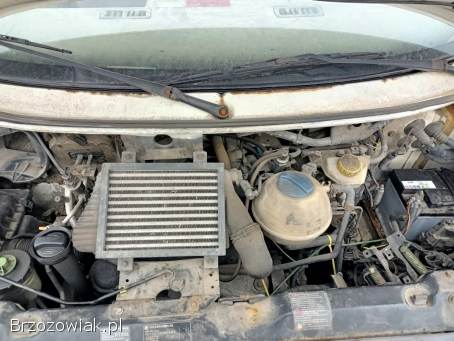 Volkswagen Transporter T4 2.  5TDI 102km 99r