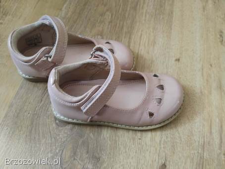 Sprzedam buty dla dziewczynki