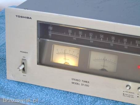 Tuner radiowy Toshiba ST-230 sprawny Vintage.  WYSYŁKA.
