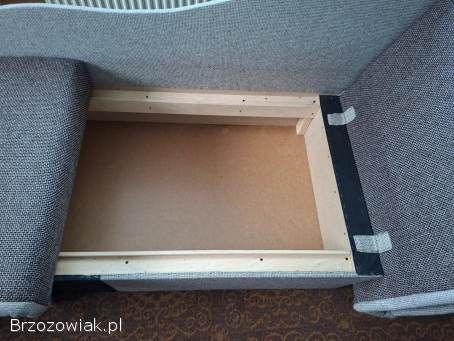Sprzedam łóżko jednoosobowe dziecięce młodzieżowe z pojemnikiem na pościel sofa