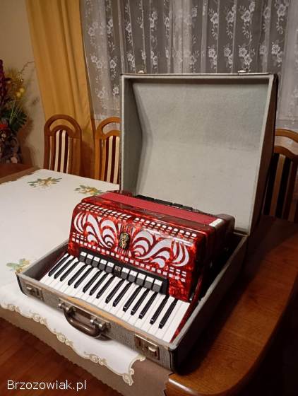 Akordeon Weltmeister Caprice 96 b