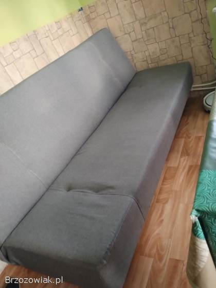 Sprzedam mało używaną niską wersalkę