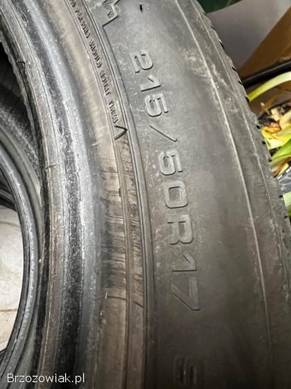 Opony zimowe 215/50R17 Dunlop