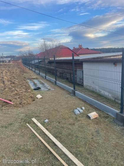 Ogrodzenie panelowe,  z siatki,  z siatki leśnej.