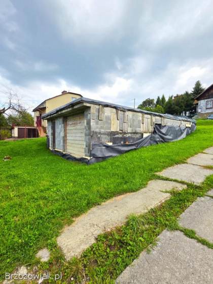 Działka z rozpoczętą budową w Sanoku