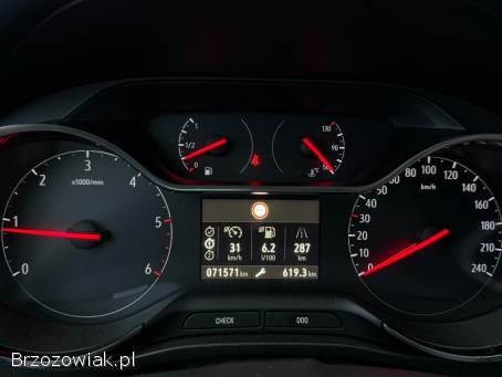 Opel Crossland X 1.  5CDTi 102KM  2019