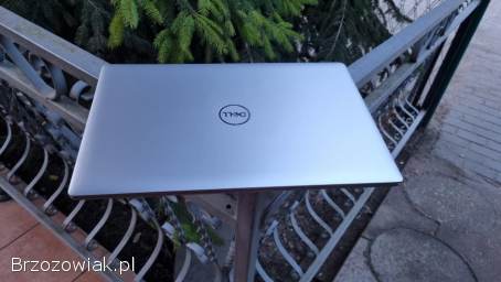 Dell Latitude 5520 15,  6 FHD IPS i5-1135G7 16GB Ram 512GB SSD Win11