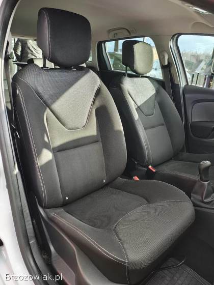 Renault Clio 1.  5DCI Stan DB 2013