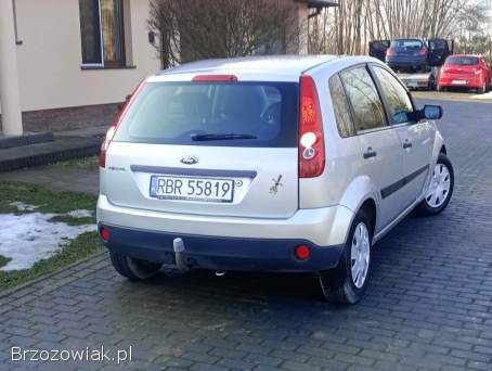 Ford Fiesta Mk6 lift  2006