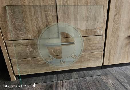 Szyba z motywem BMW ( piaskowane)