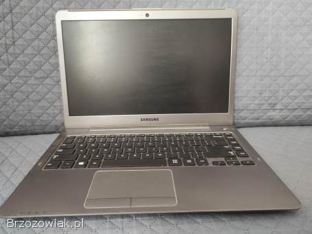 Sprzedam dwa laptopy i pięć telefonów