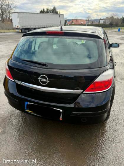Opel Astra H 2004