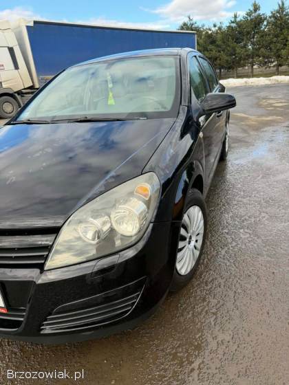 Opel Astra H 2004