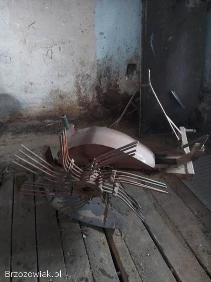 Kopaczka do ziemniaków na wałek wom