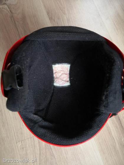 Sprzedam dziecinny kask na narty