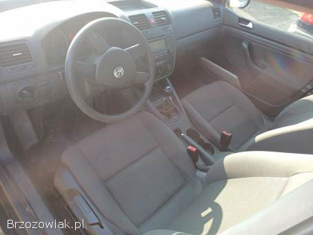 Volkswagen Golf 2004