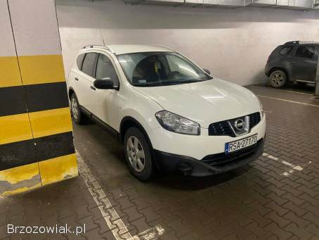Nissan Qashqai+2 2010