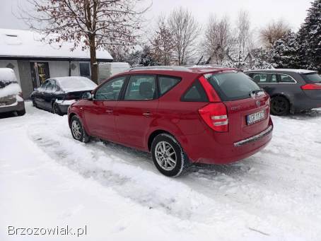 Kia Cee'd 1.  6CRDI 115km 07 2007