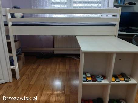 Łóżko z biurkiem