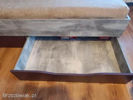 Łóżko dziecięce/młodzieżowej z materacem