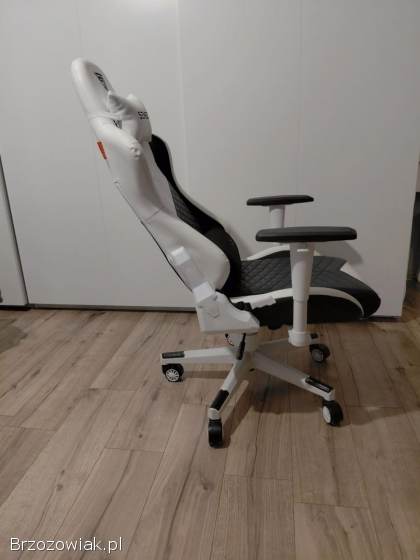 Fotel gamingowy SENSE7