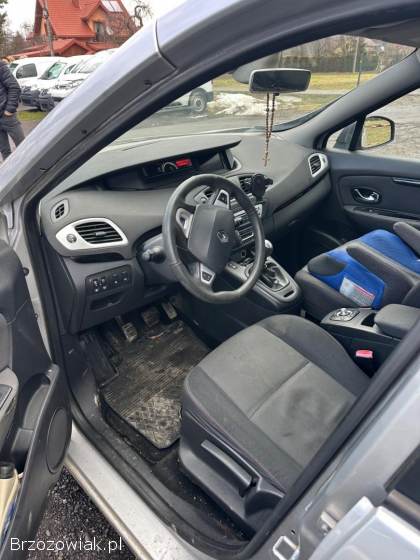 Renault Grand Scenic 2012