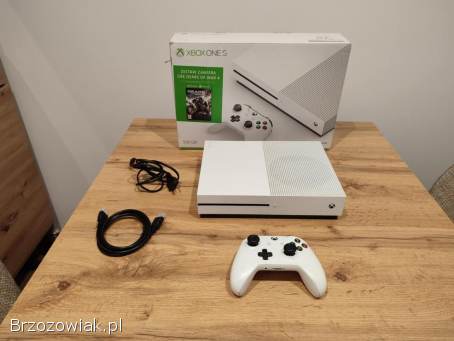 Okazja!  Xbox one S 500GB + pad i sporo gier!  Super Stan!  Gwarancja!