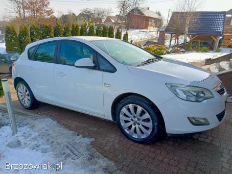 Opel Astra 1.  6 B 2009