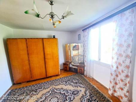 Dom drewniany 77 mkw.  na działkach 9,  92 ar Sanok Wójtostwo