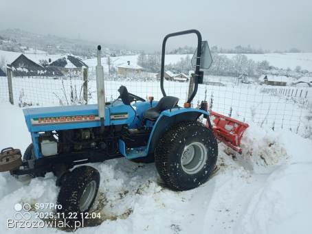 Traktor ciągnik 4x4