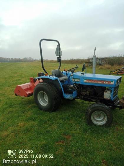 Traktor ciągnik 4x4