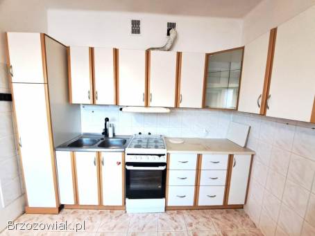 Lokal mieszkalny bezczynszowy o pow.  55,  35 mkw.  z ogródkiem,  Sanok